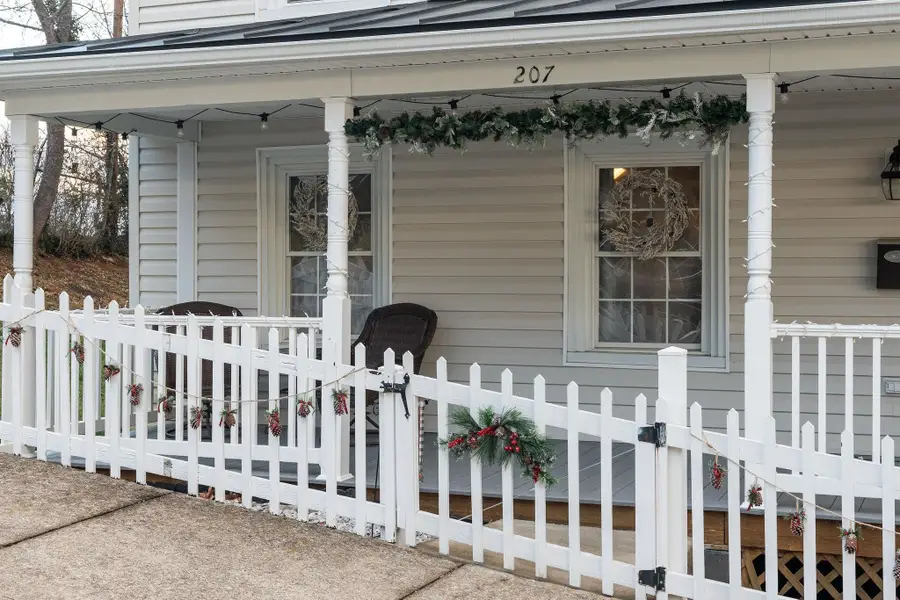 207 Reservoir St, Staunton, VA 24401 - Image #3