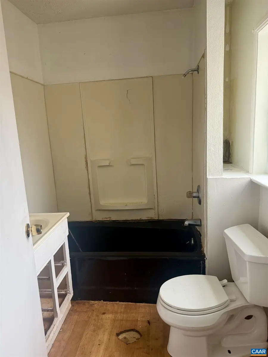 3127 Courthouse Rd, Palmyra, VA 22963 - #3