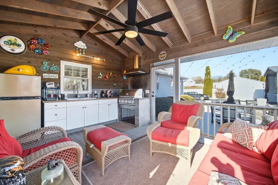 3901 Lee Hwy, Weyers Cave, VA 24486 - Image #2