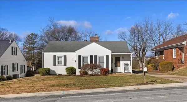 1439 Bluestone St, Harrisonburg, VA 22801