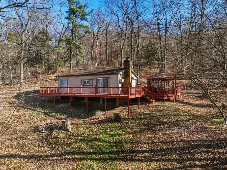 447 Blackberry Ln, New Market, VA 22844 - Image #2