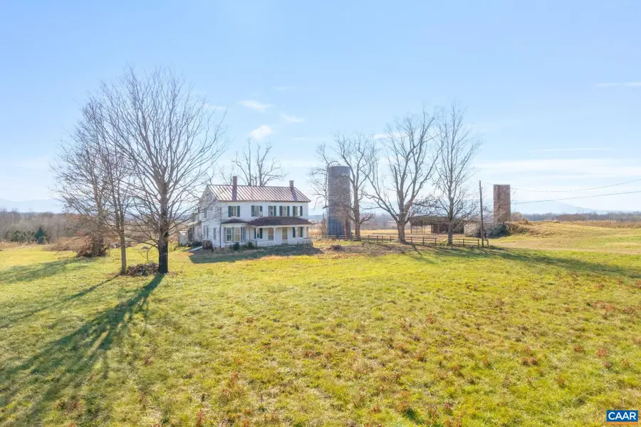 389 Shalom Rd, Waynesboro, VA 22980 - #3