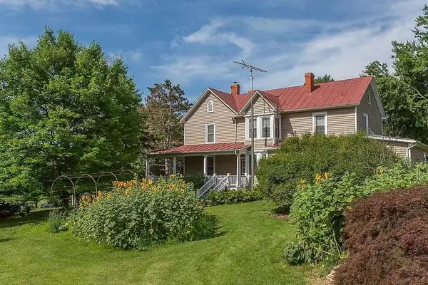 163 Pleasant View Rd, Staunton, VA 24401