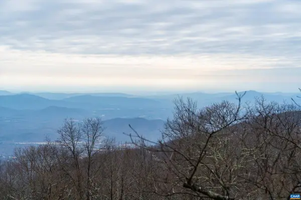 1802 High Ridge Ct Condos, Wintergreen Resort, VA 22967