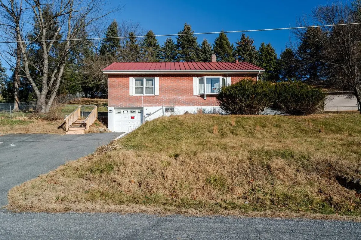 120 Shutterlee Mill Ln, Staunton, VA 24401 - Image #1