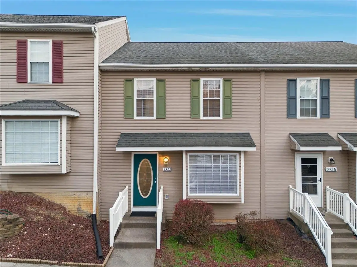 3322 Debbie Ct, Ashby, VA 22801 - Image #1