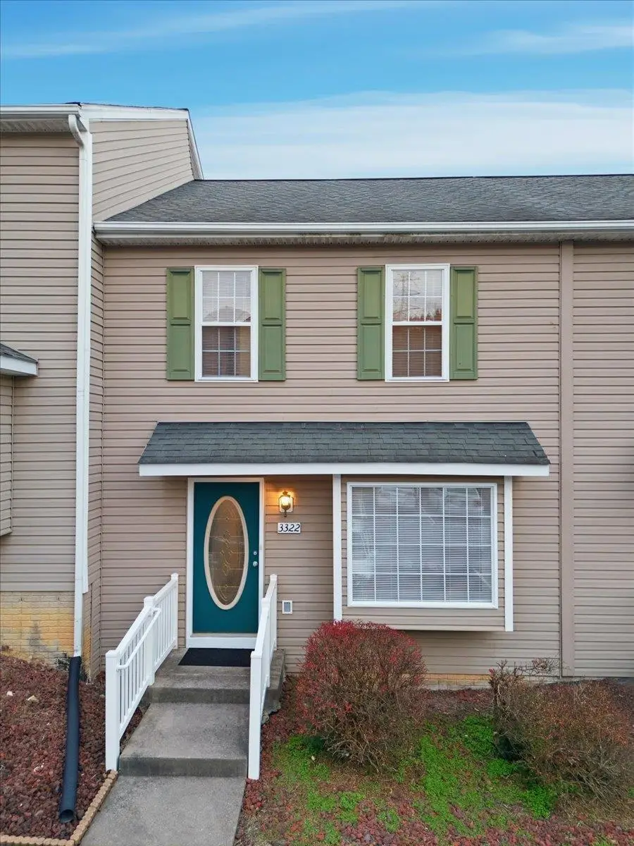 3322 Debbie Ct, Ashby, VA 22801 - Image #2