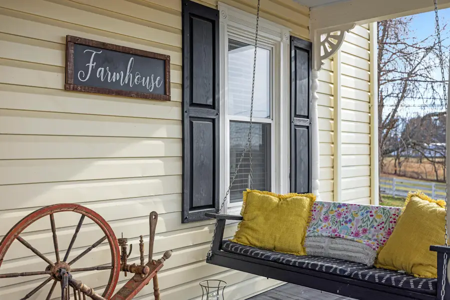 955 Entry School Rd, Fishersville, VA 22939 - Image #3