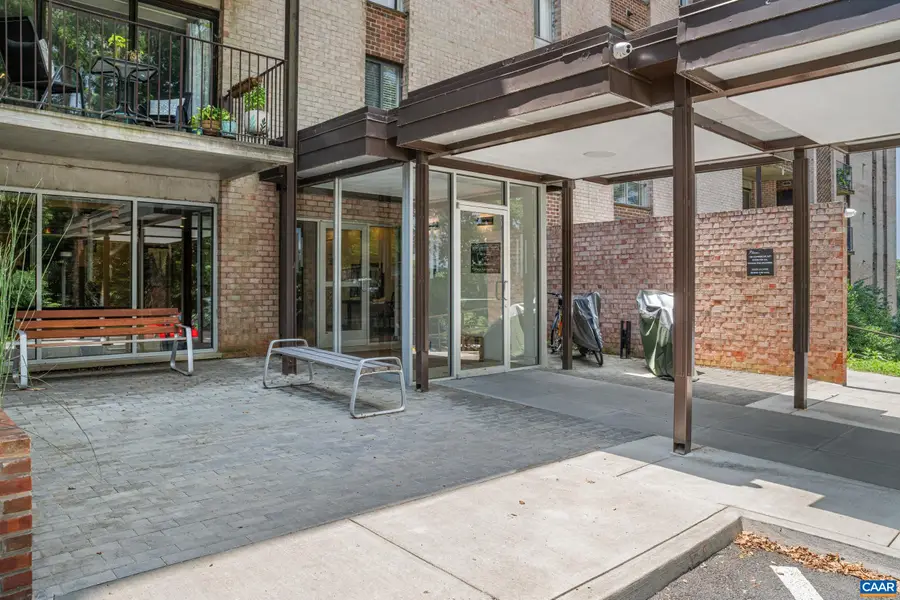 511 1st St N, Charlottesville, VA 22902 - #3