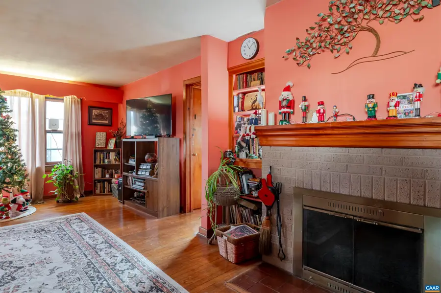 908 Rockland Ave, Charlottesville, VA 22902 - #3