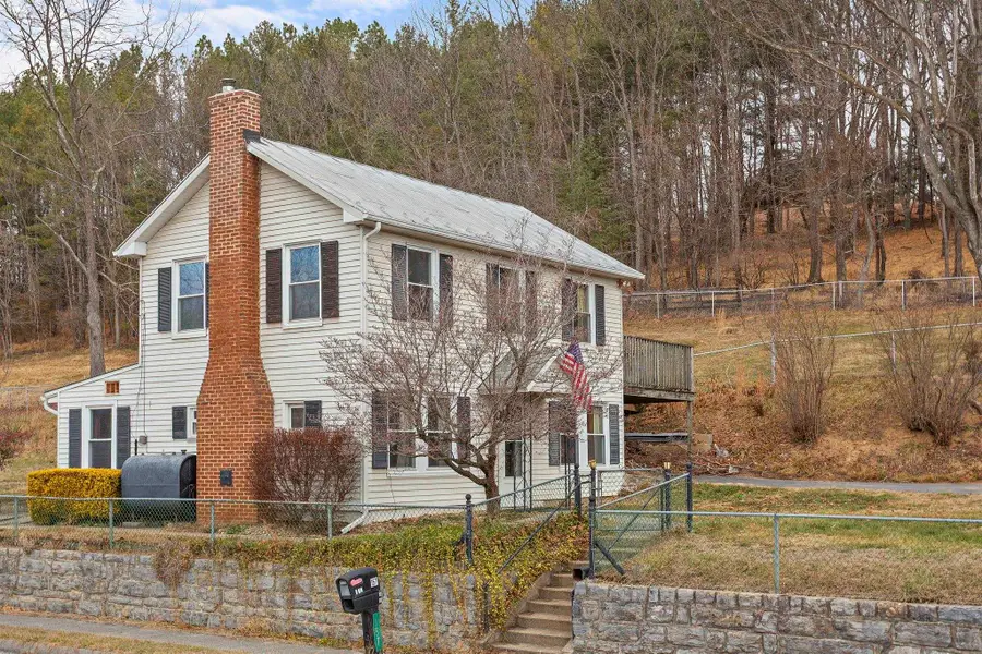 157 Buffalo Gap Hwy, Churchville, VA 24421 - Image #2