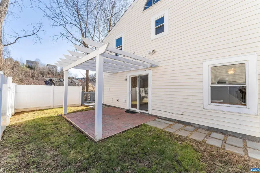 960 Rock Creek Rd, Charlottesville, VA 22903 - Image #3