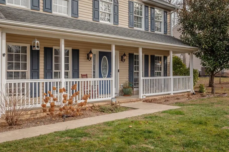 344 Arrowhead Ln, Stuarts Draft, VA 24477 - Image #2
