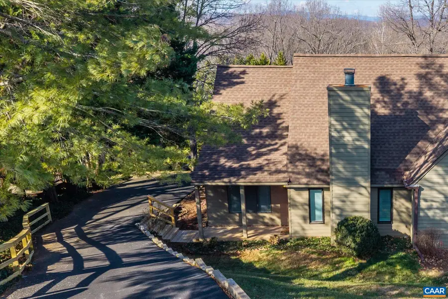 1688 Royal Oak Ct, Charlottesville, VA 22902 - Image #3