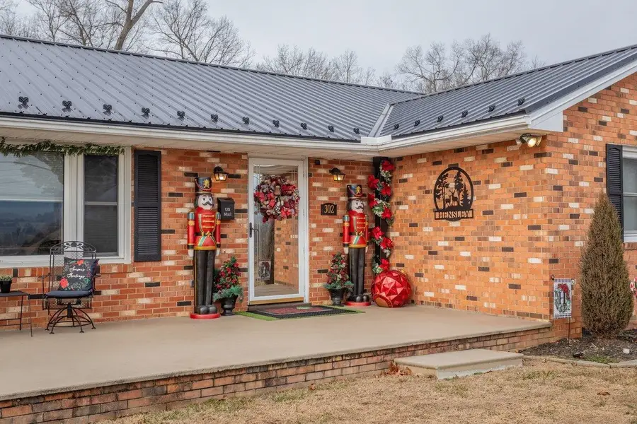 302 Honeysuckle Rd, Elkton, VA 22827 - Image #3