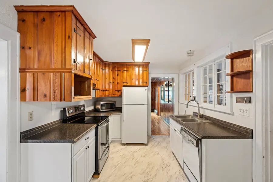 2193 Hankey Mountain Hwy, Churchville, VA 24421 - Image #3