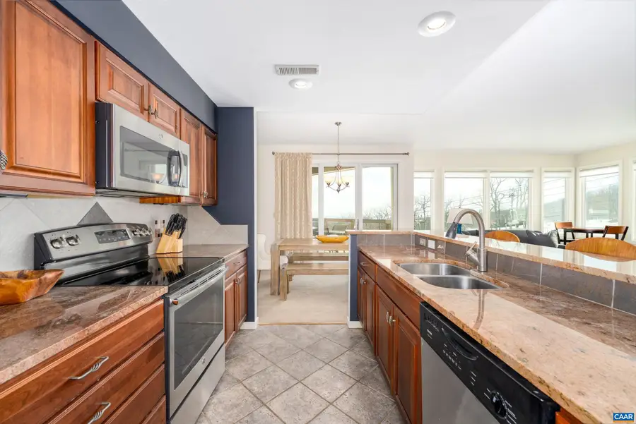 921 Diamond Hill Condos, Wintergreen Resort, VA 22967 - Image #2