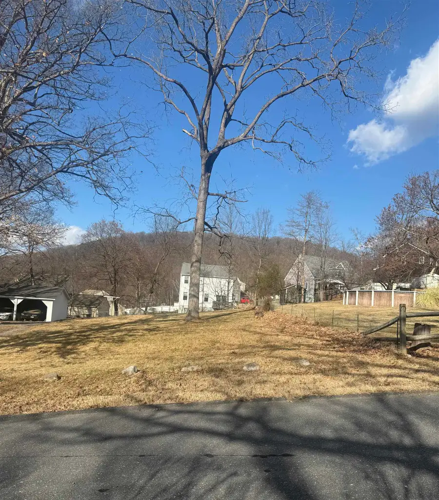 367 Mary Gray Ln, Staunton, VA 24401 - Image #2