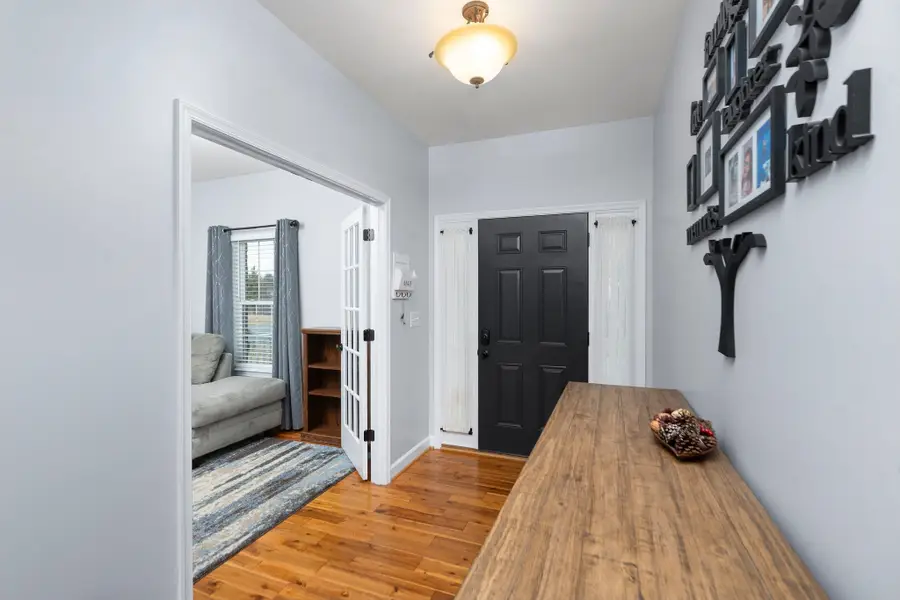 80 Riverhead Dr, Staunton, VA 24401 - Image #2