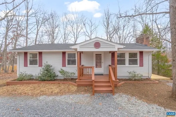 15 Smokewood Dr, Palmyra, VA 22963