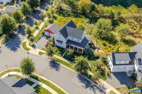 3535 Rowcross St, Crozet, VA 22932