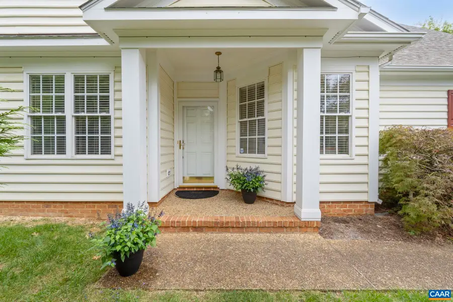 2325 Ravenswood Ct, Charlottesville, VA 22911 - Image #3