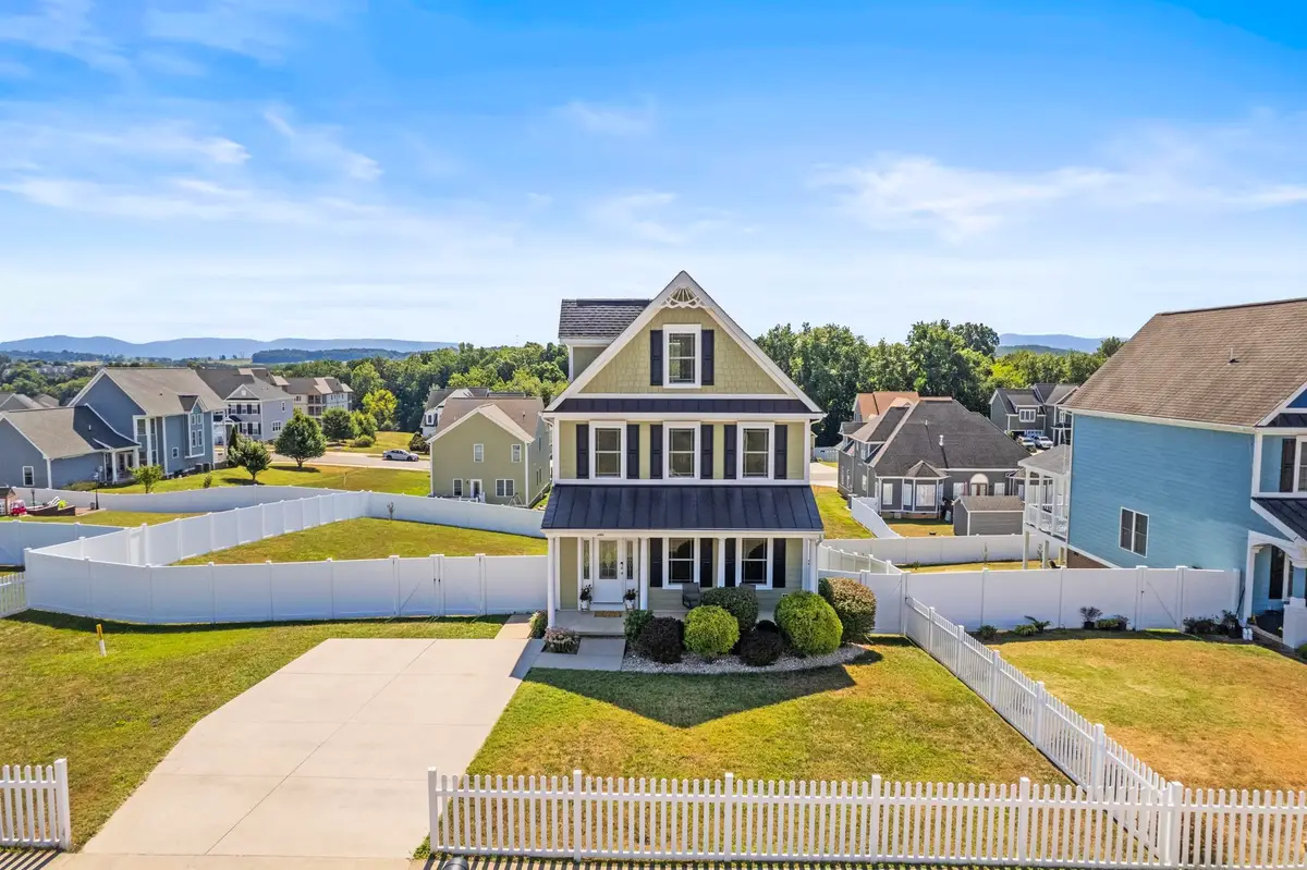 260 Windsor Dr, Fishersville, VA 22939 - Image #1