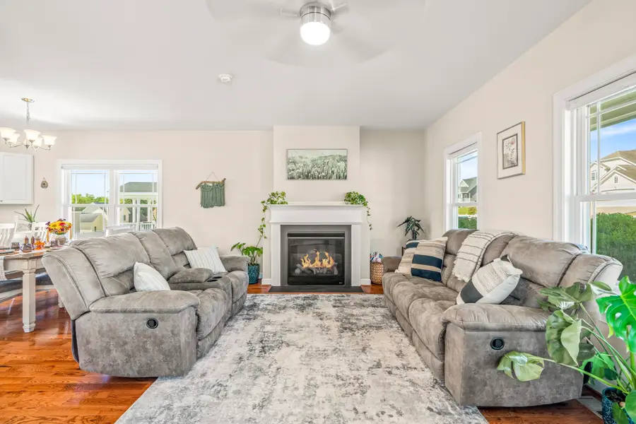 260 Windsor Dr, Fishersville, VA 22939 - Image #3