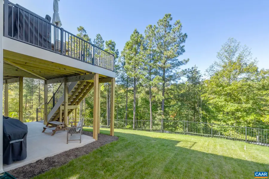 1169 Sablewood Dr, Charlottesville, VA 22911 - #2