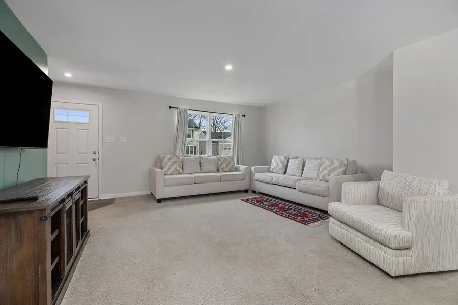 124 Walsh Ln, Waynesboro, VA 22980 - #3