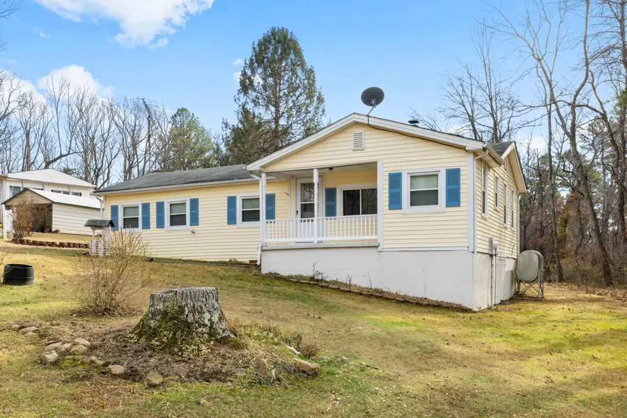 77 Hidden Acres Trl, Waynesboro, VA 22980 - Image #2