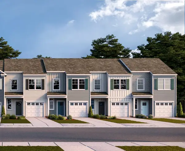 261 Camden Dr, Waynesboro, VA 22980