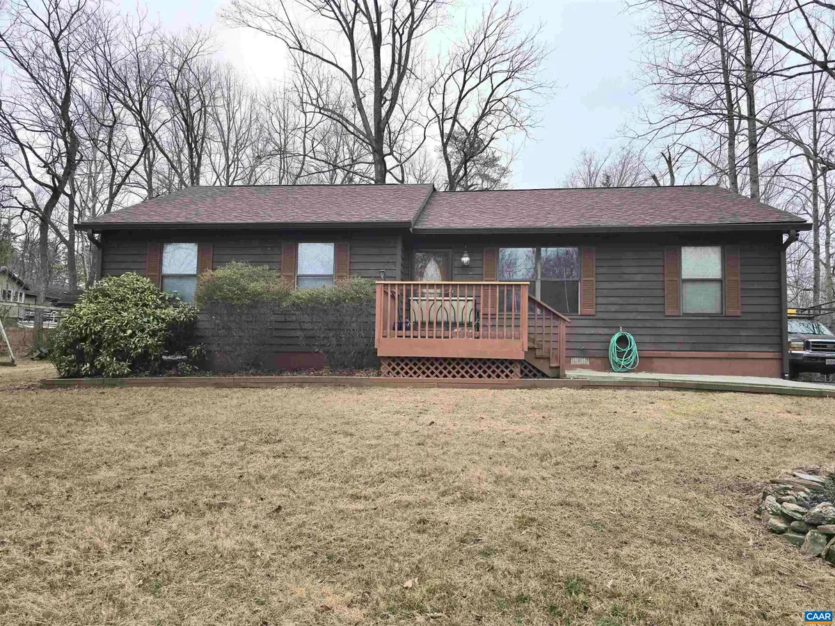 31 Tuscarora Dr, Palmyra, VA 22963 - Image #1