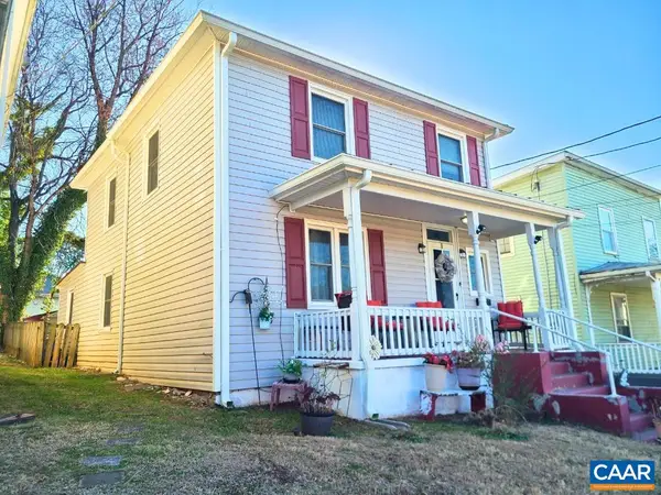 352 10 1/2 St Nw, Charlottesville, VA 22903