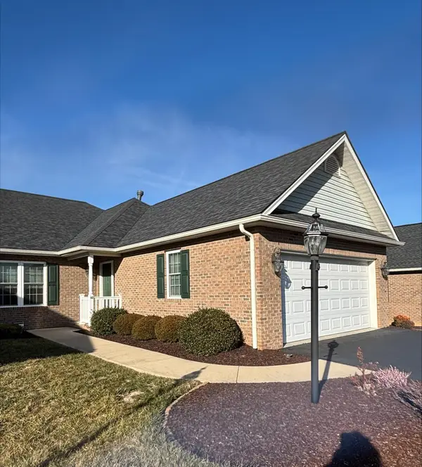 32 Jenna Ln, Fishersville, VA 22939