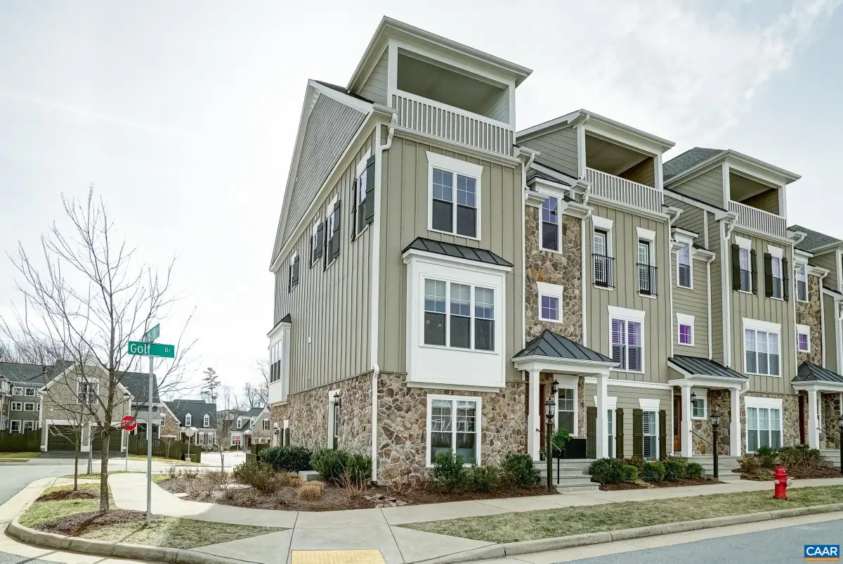 5471 Golf Dr, Crozet, VA 22932 - #1