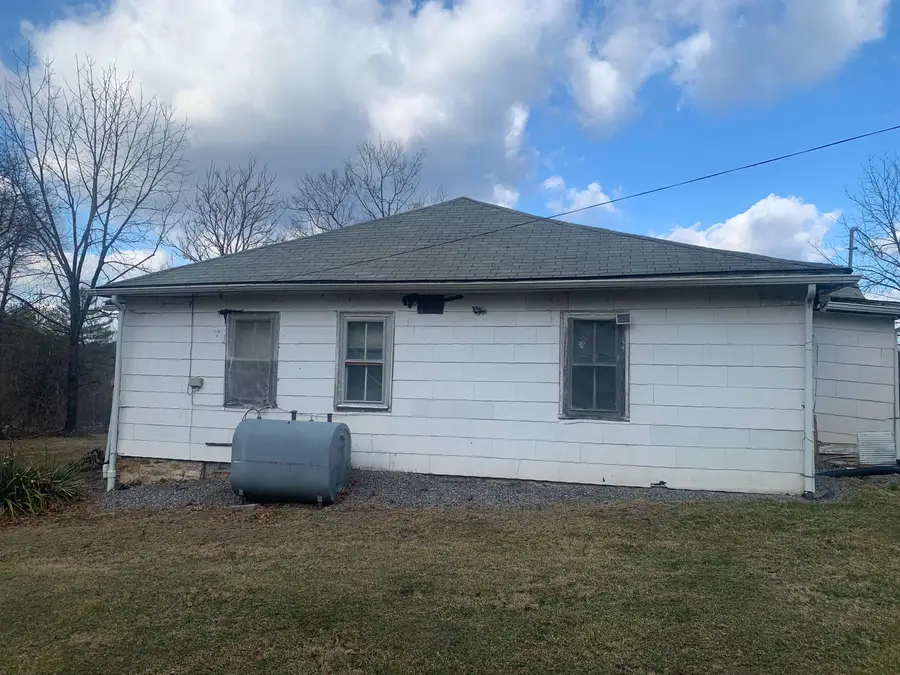 100 Edgewood Dr, Warm Springs, VA 24484 - Image #3