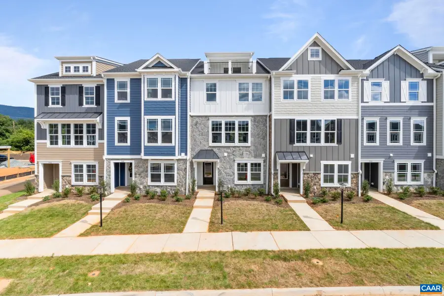 133 Park Ridge Dr, Crozet, VA 22932 - Image #3