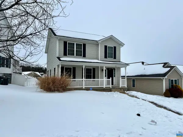 305 Overview St, Waynesboro, VA 22980