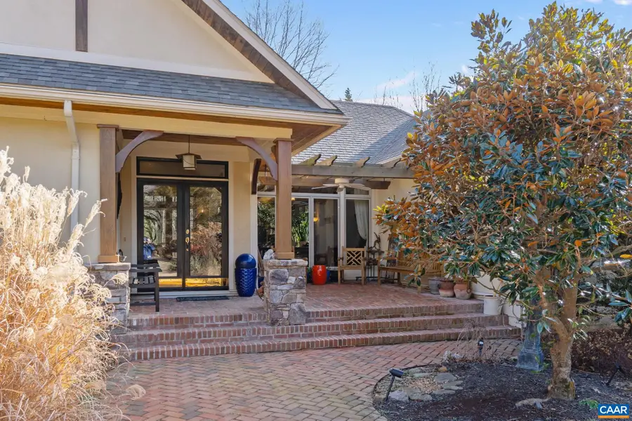 379 Cedar Meadow Dr, Nellysford, VA 22958 - #3