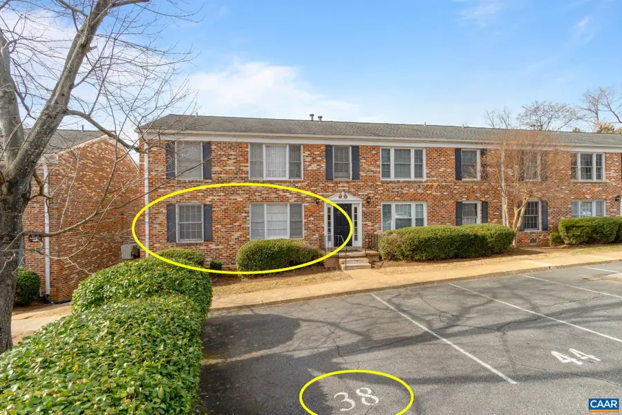 2527 Hydraulic Rd, Charlottesville, VA 22901 - #3