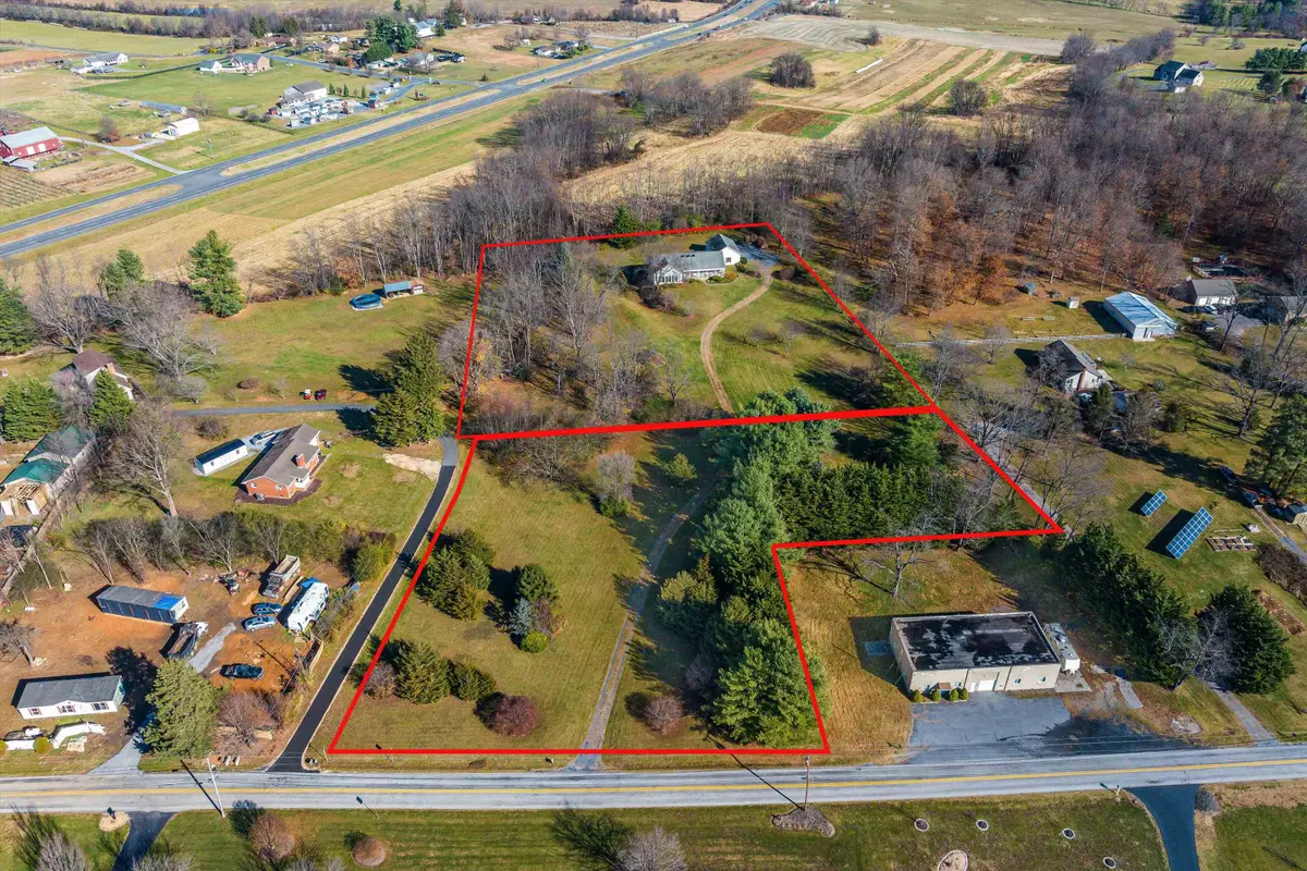 96 Shalom Rd, Waynesboro, VA 22980 - #1