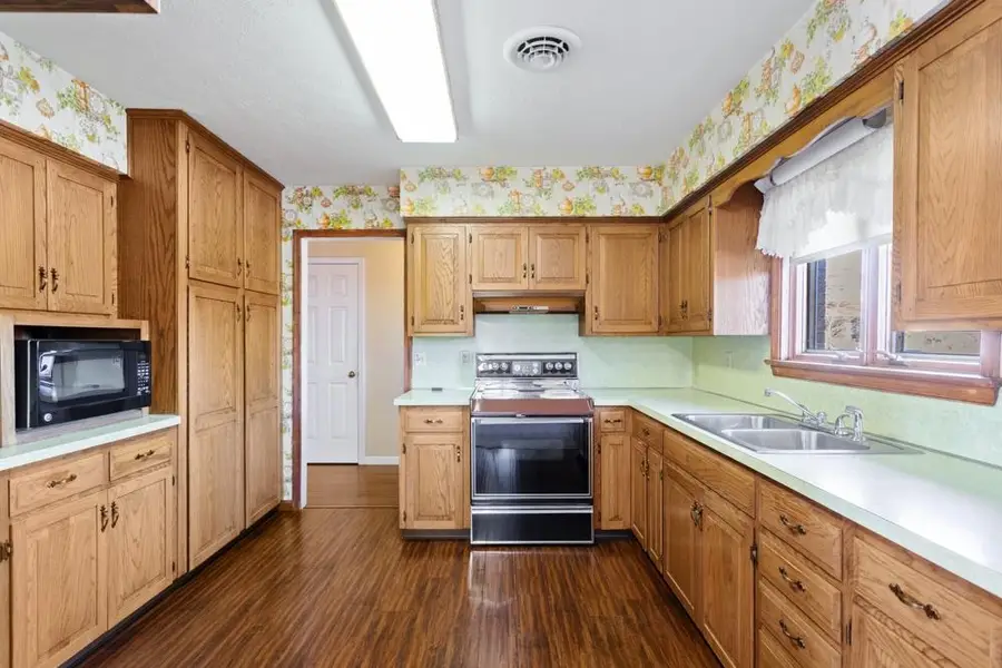 153 Sylvan Dr, Stuarts Draft, VA 24477 - #3