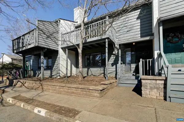 306 Harvest Dr, Charlottesville, VA 22903