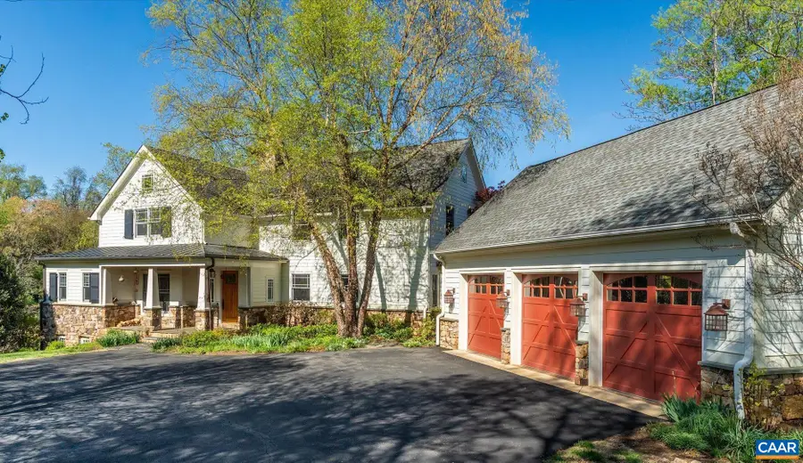 3135 Rocks Farm Ct, Charlottesville, VA 22903 - #2