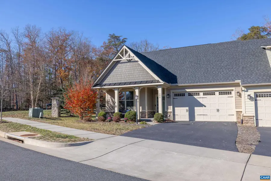 390 Winding Rd, Keswick, VA 22947 - #3