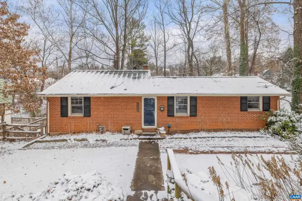 1002 Glendale Rd, Charlottesville, VA 22901