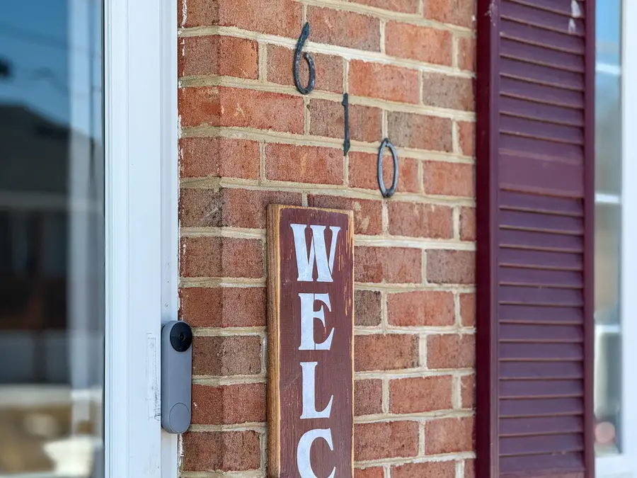 610 A St, Staunton, VA 24401 - #2