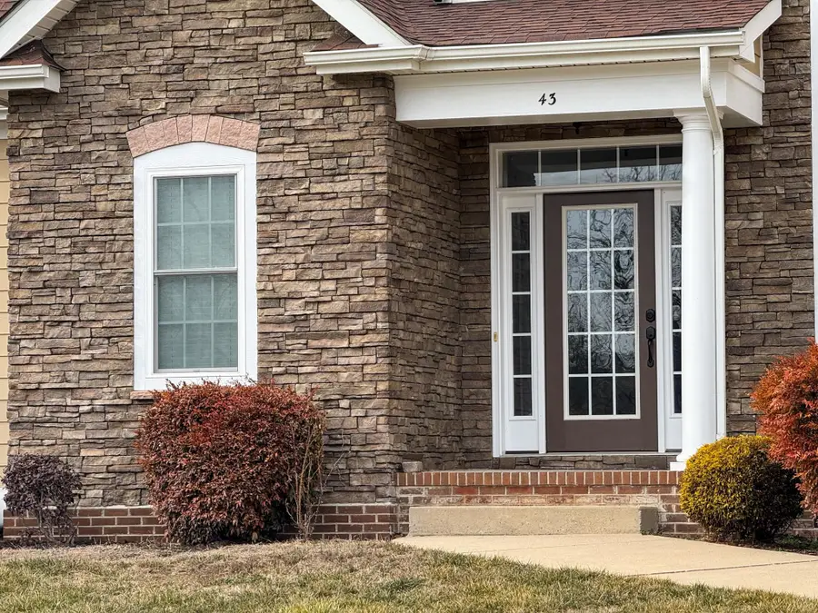 43 Windsong Ct S, Fishersville, VA 22939 - #2