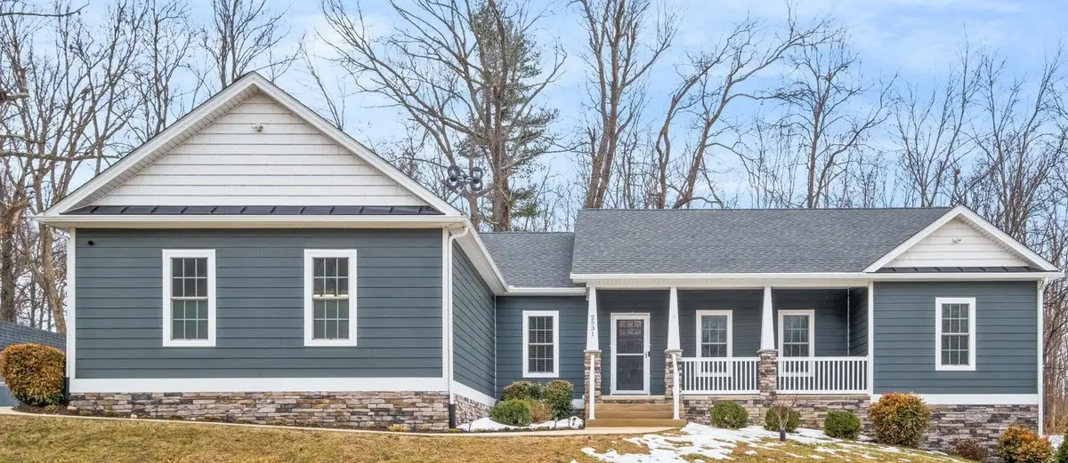 2531 Hermitage Rd, Waynesboro, VA 22980 - #1